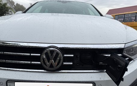Volkswagen Passat B8 рестайлинг, 2020 год, 2 495 000 рублей, 17 фотография