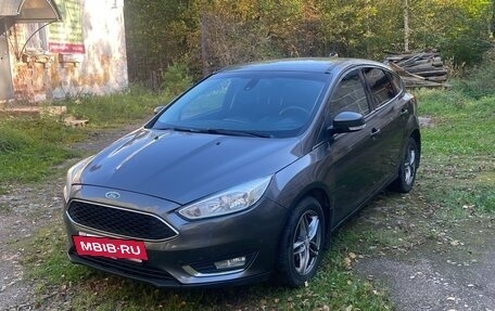 Ford Focus III, 2017 год, 1 110 000 рублей, 2 фотография