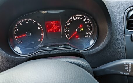 Volkswagen Polo VI (EU Market), 2011 год, 750 000 рублей, 6 фотография