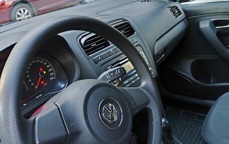 Volkswagen Polo VI (EU Market), 2011 год, 750 000 рублей, 8 фотография