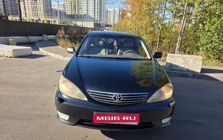 Toyota Camry V40, 2005 год, 800 000 рублей, 10 фотография