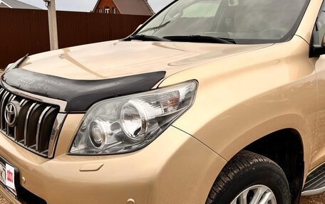 Toyota Land Cruiser Prado 150 рестайлинг 2, 2013 год, 3 150 000 рублей, 6 фотография