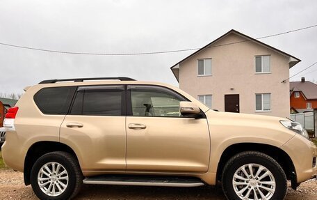 Toyota Land Cruiser Prado 150 рестайлинг 2, 2013 год, 3 150 000 рублей, 4 фотография