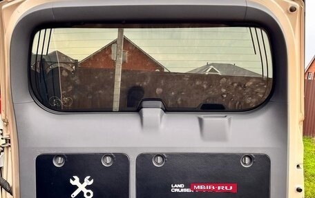 Toyota Land Cruiser Prado 150 рестайлинг 2, 2013 год, 3 150 000 рублей, 9 фотография