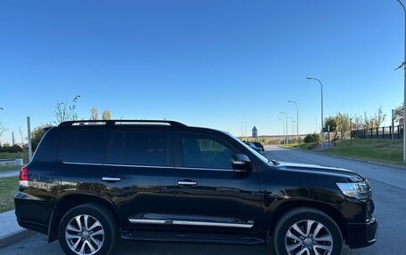 Toyota Land Cruiser 200, 2016 год, 8 000 000 рублей, 3 фотография