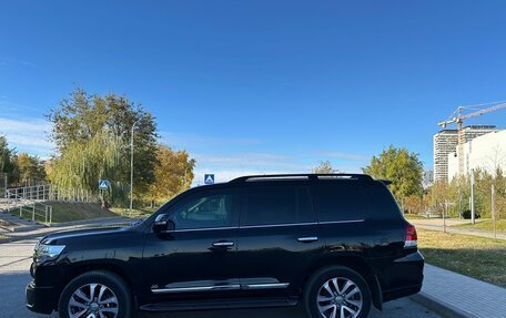Toyota Land Cruiser 200, 2016 год, 8 000 000 рублей, 7 фотография