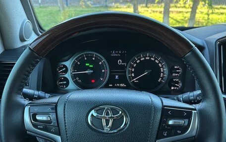 Toyota Land Cruiser 200, 2016 год, 8 000 000 рублей, 15 фотография