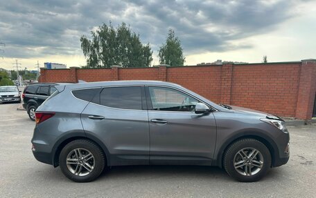Hyundai Santa Fe III рестайлинг, 2018 год, 2 395 000 рублей, 4 фотография
