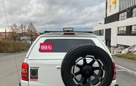 Mitsubishi L200 IV рестайлинг, 2017 год, 3 800 000 рублей, 8 фотография