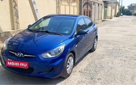 Hyundai Solaris II рестайлинг, 2013 год, 650 000 рублей, 7 фотография