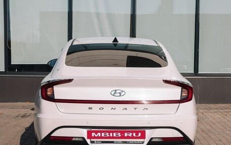 Hyundai Sonata VIII, 2020 год, 2 215 000 рублей, 4 фотография