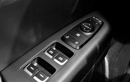 KIA Sportage IV рестайлинг, 2020 год, 1 830 000 рублей, 10 фотография