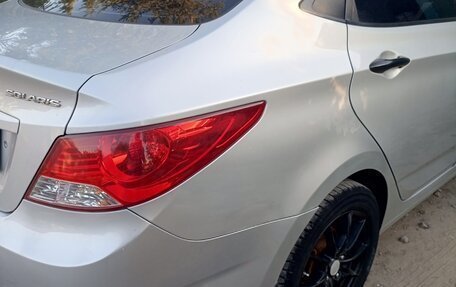 Hyundai Solaris II рестайлинг, 2013 год, 765 000 рублей, 11 фотография