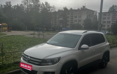 Volkswagen Tiguan I, 2013 год, 1 070 000 рублей, 2 фотография
