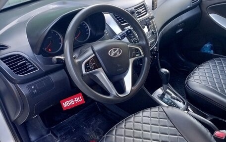 Hyundai Solaris II рестайлинг, 2013 год, 765 000 рублей, 15 фотография