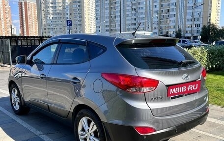 Hyundai ix35 I рестайлинг, 2013 год, 1 130 000 рублей, 4 фотография