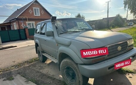 Toyota Land Cruiser 80 рестайлинг, 1995 год, 950 000 рублей, 2 фотография