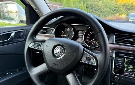 Skoda Superb III рестайлинг, 2013 год, 1 175 000 рублей, 18 фотография