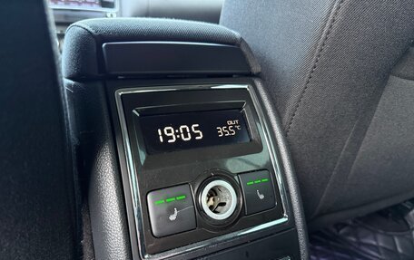 Skoda Superb III рестайлинг, 2013 год, 1 175 000 рублей, 23 фотография