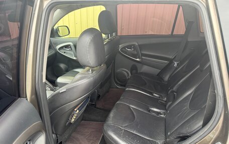 Toyota RAV4, 2010 год, 1 650 000 рублей, 11 фотография