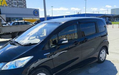 Honda Freed I, 2013 год, 990 000 рублей, 3 фотография
