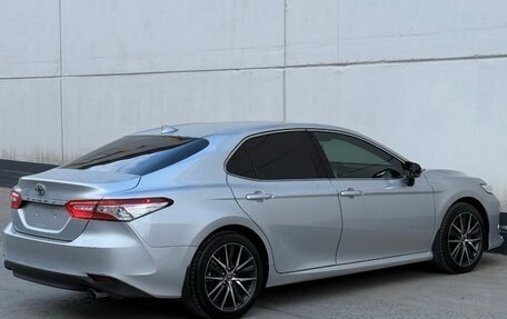 Toyota Camry, 2021 год, 2 680 000 рублей, 4 фотография