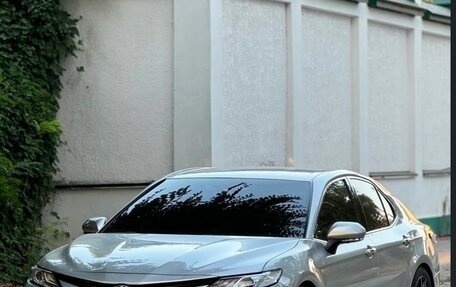 Toyota Camry, 2021 год, 2 680 000 рублей, 6 фотография