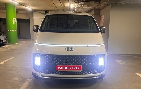 Hyundai Staria, 2021 год, 4 600 000 рублей, 1 фотография