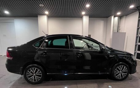 Volkswagen Polo VI (EU Market), 2017 год, 850 000 рублей, 2 фотография
