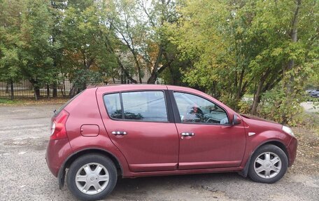 Renault Sandero I, 2010 год, 600 000 рублей, 3 фотография