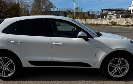 Porsche Macan I рестайлинг, 2017 год, 3 990 000 рублей, 4 фотография
