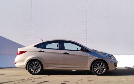 Hyundai Solaris II рестайлинг, 2014 год, 965 000 рублей, 4 фотография