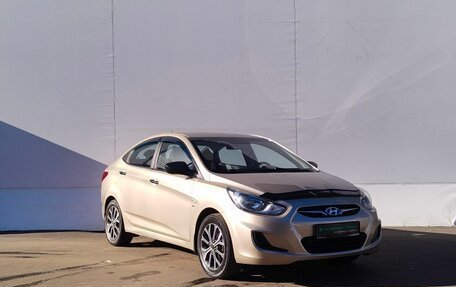 Hyundai Solaris II рестайлинг, 2014 год, 965 000 рублей, 3 фотография