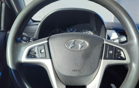 Hyundai Solaris II рестайлинг, 2014 год, 965 000 рублей, 11 фотография
