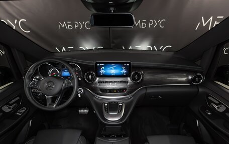 Mercedes-Benz V-Класс, 2024 год, 16 800 000 рублей, 12 фотография