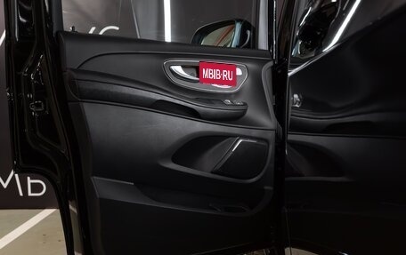 Mercedes-Benz V-Класс, 2024 год, 16 800 000 рублей, 6 фотография