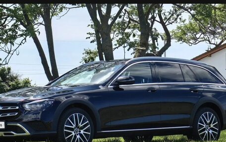 Mercedes-Benz E-Класс, 2020 год, 5 350 000 рублей, 12 фотография