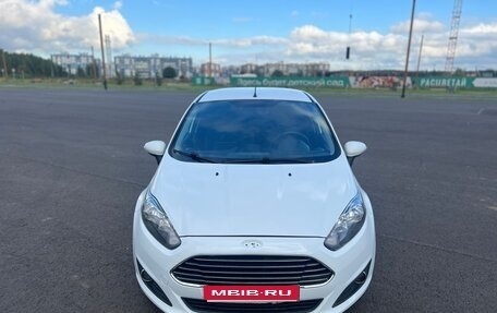 Ford Fiesta, 2015 год, 600 000 рублей, 1 фотография