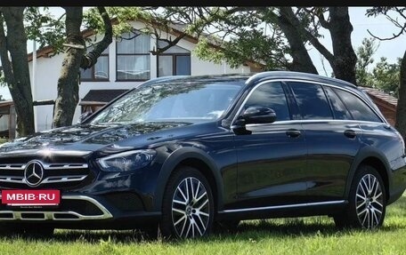 Mercedes-Benz E-Класс, 2020 год, 5 350 000 рублей, 13 фотография