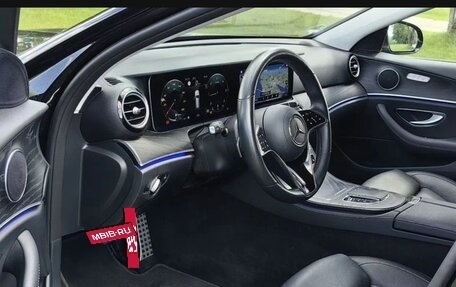 Mercedes-Benz E-Класс, 2020 год, 5 350 000 рублей, 16 фотография