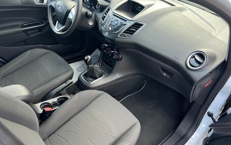 Ford Fiesta, 2015 год, 600 000 рублей, 13 фотография