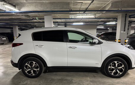 KIA Sportage IV рестайлинг, 2021 год, 2 700 000 рублей, 6 фотография