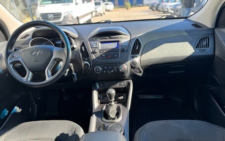 Hyundai ix35 I рестайлинг, 2015 год, 1 490 000 рублей, 10 фотография