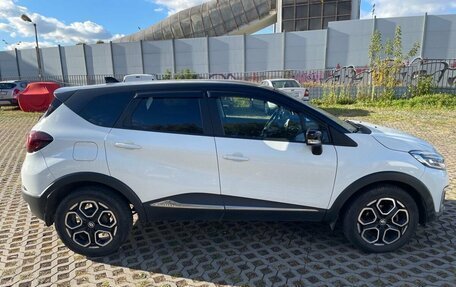 Renault Kaptur I рестайлинг, 2021 год, 1 790 000 рублей, 5 фотография