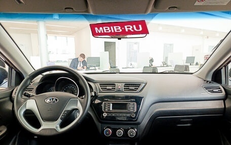 KIA Rio III рестайлинг, 2015 год, 868 000 рублей, 18 фотография