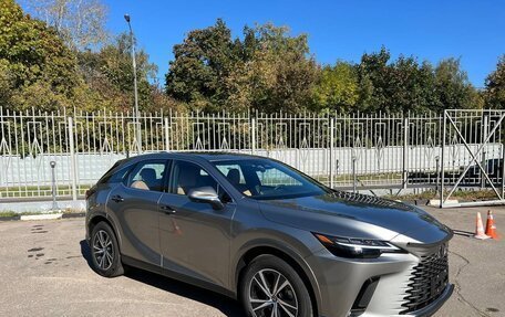 Lexus RX IV рестайлинг, 2025 год, 7 300 000 рублей, 3 фотография