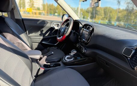 KIA Soul III, 2019 год, 2 000 000 рублей, 9 фотография
