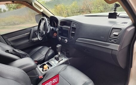 Mitsubishi Pajero IV, 2012 год, 2 450 000 рублей, 15 фотография