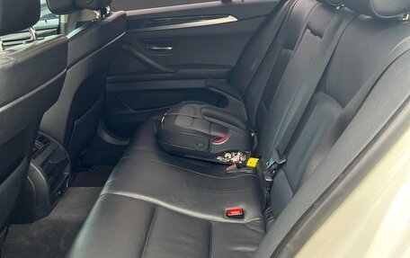 BMW 5 серия, 2012 год, 1 900 000 рублей, 13 фотография