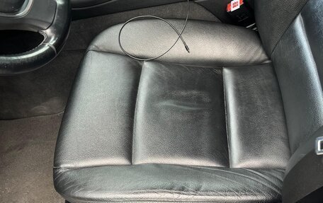 BMW 5 серия, 2012 год, 1 900 000 рублей, 14 фотография